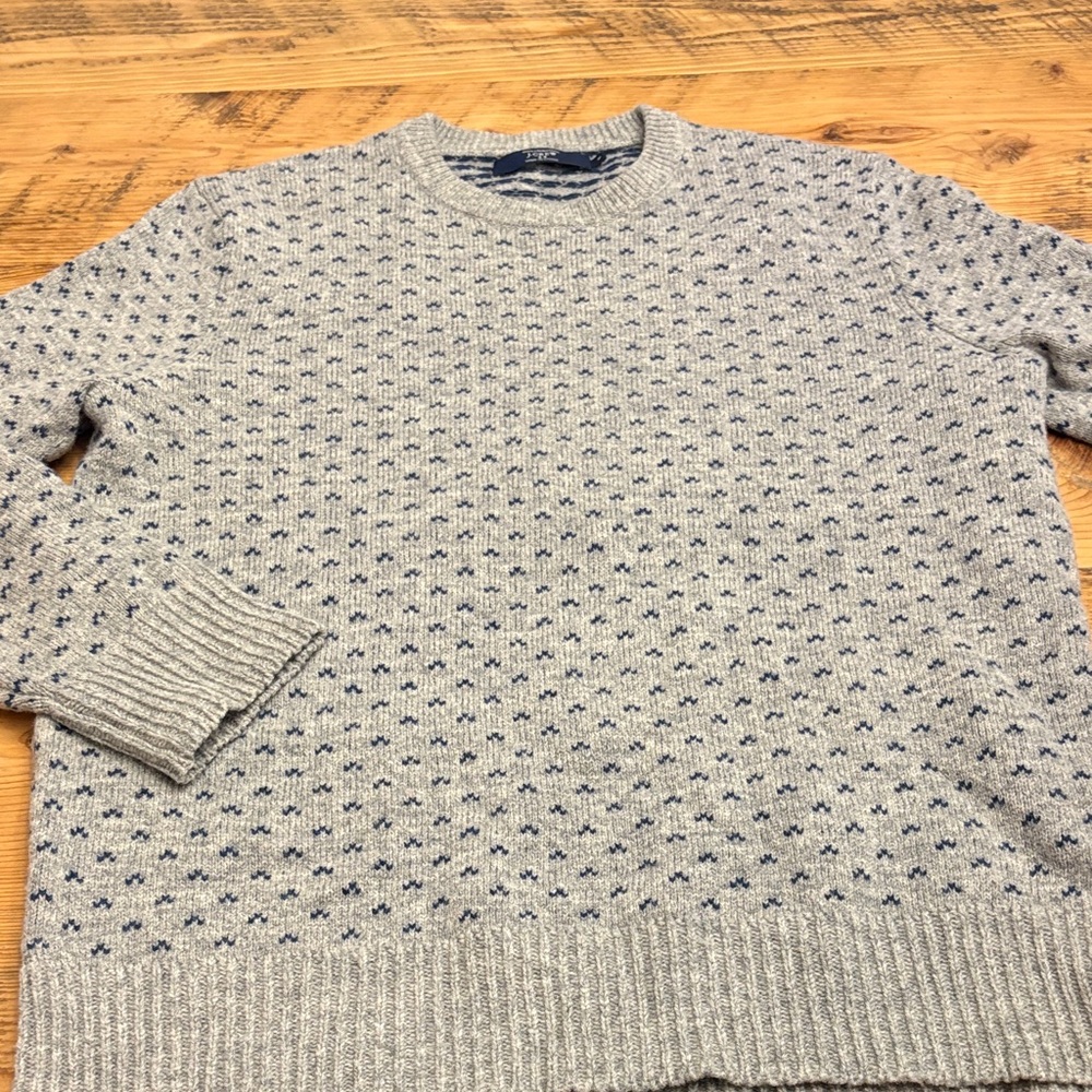 J. Crew Men's Gray and Navy Crewneck Sweater 100% Lambs Wool - Picture 7 of 8